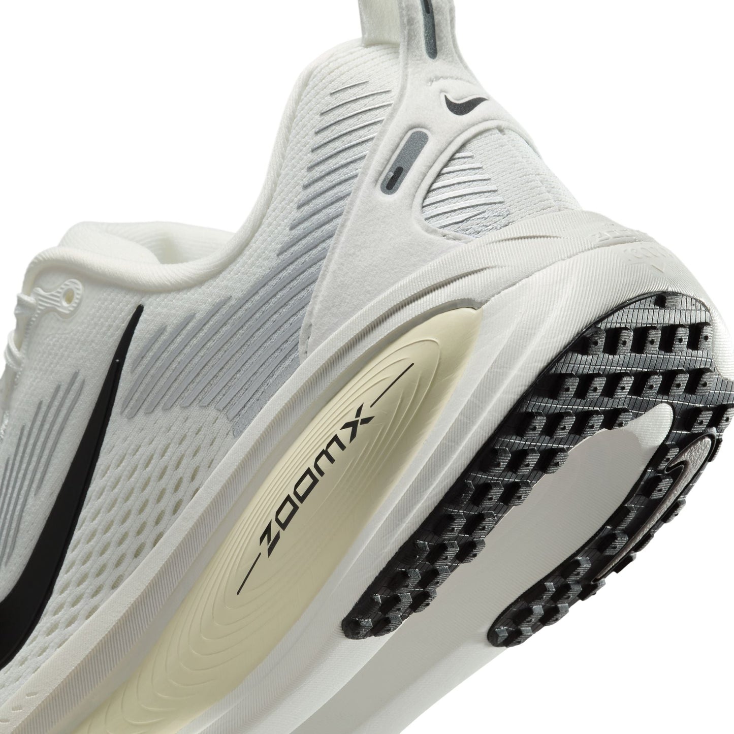 Vomero 18 - Women's