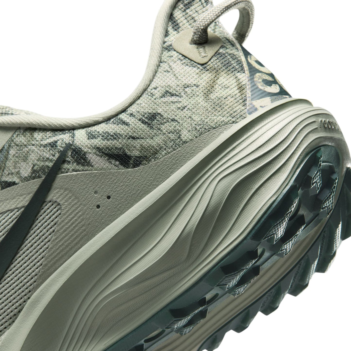 ACG Pegasus Trail - Men's