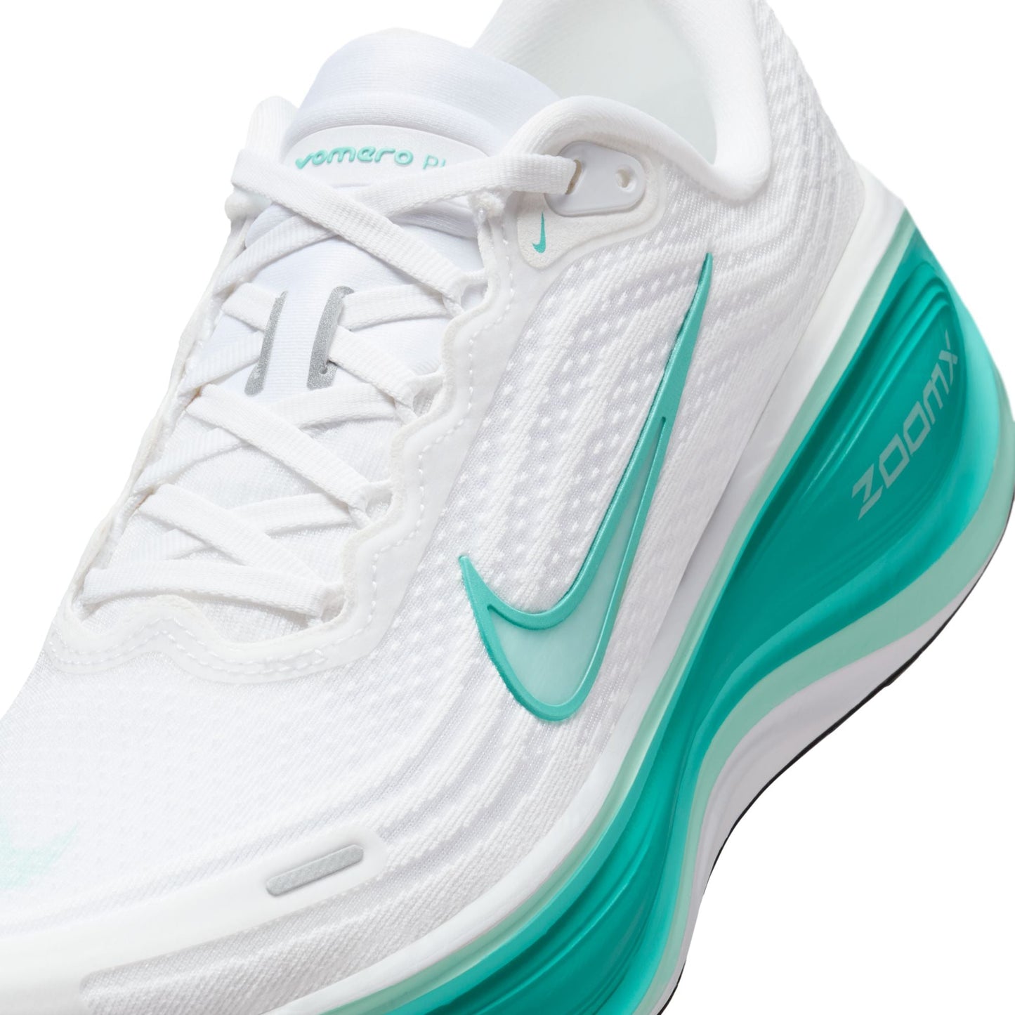 Vomero Plus - Women's