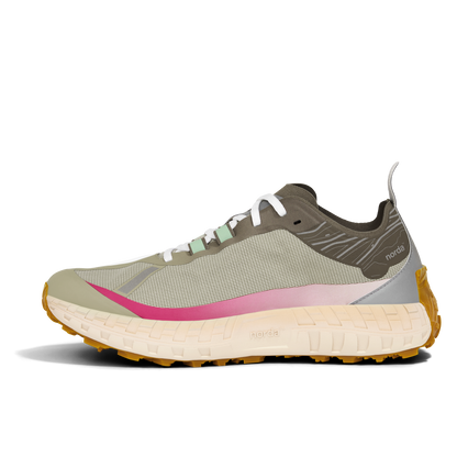 001A - Women's