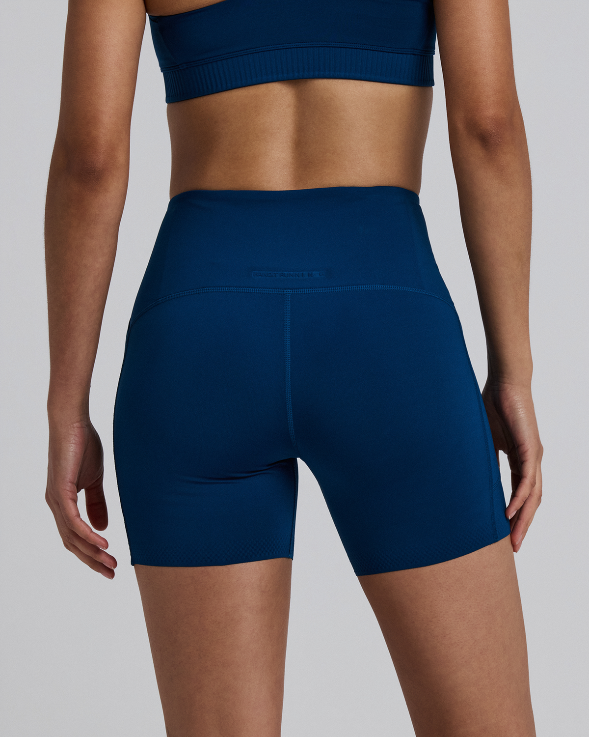 Stamina-V™ High Waist 5" Compression Short - Women's